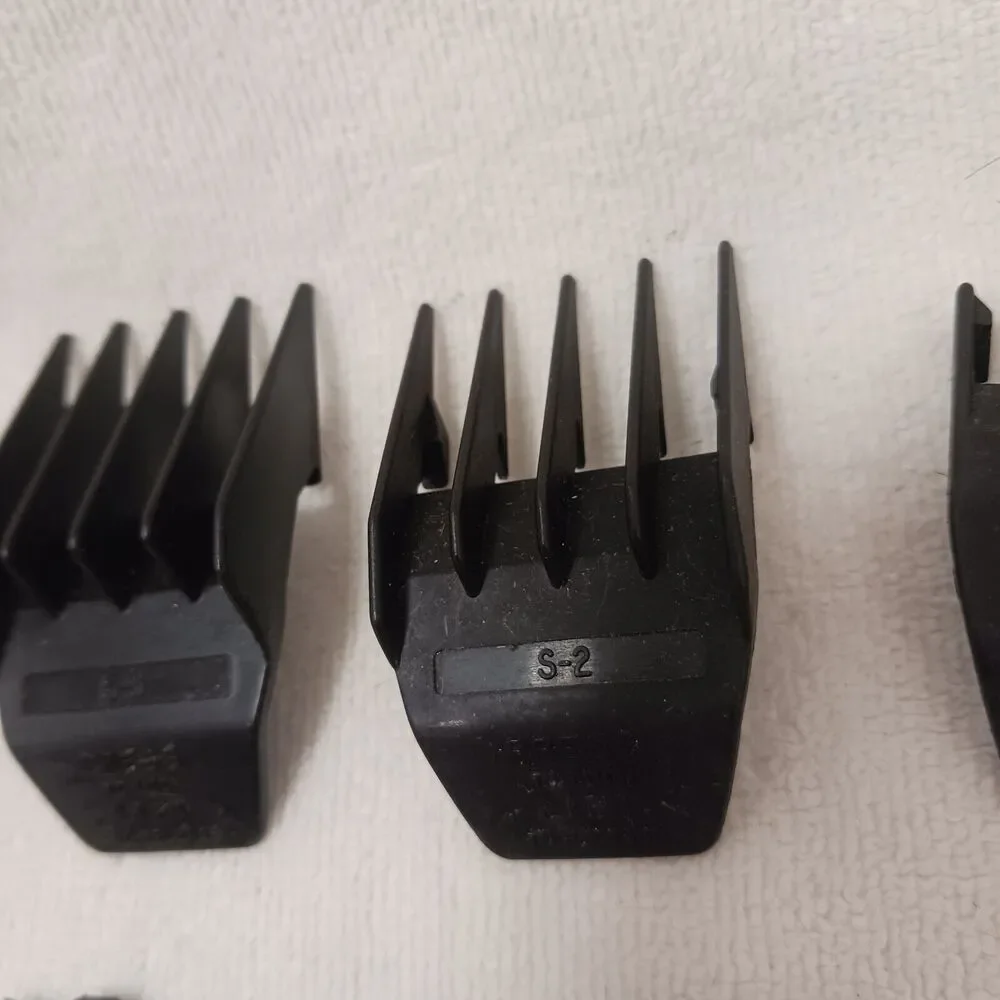 Wahl‎ Sterling Bullet Hair Trimmer 4 Attachments Cleaning Brush works EXCELLENT!